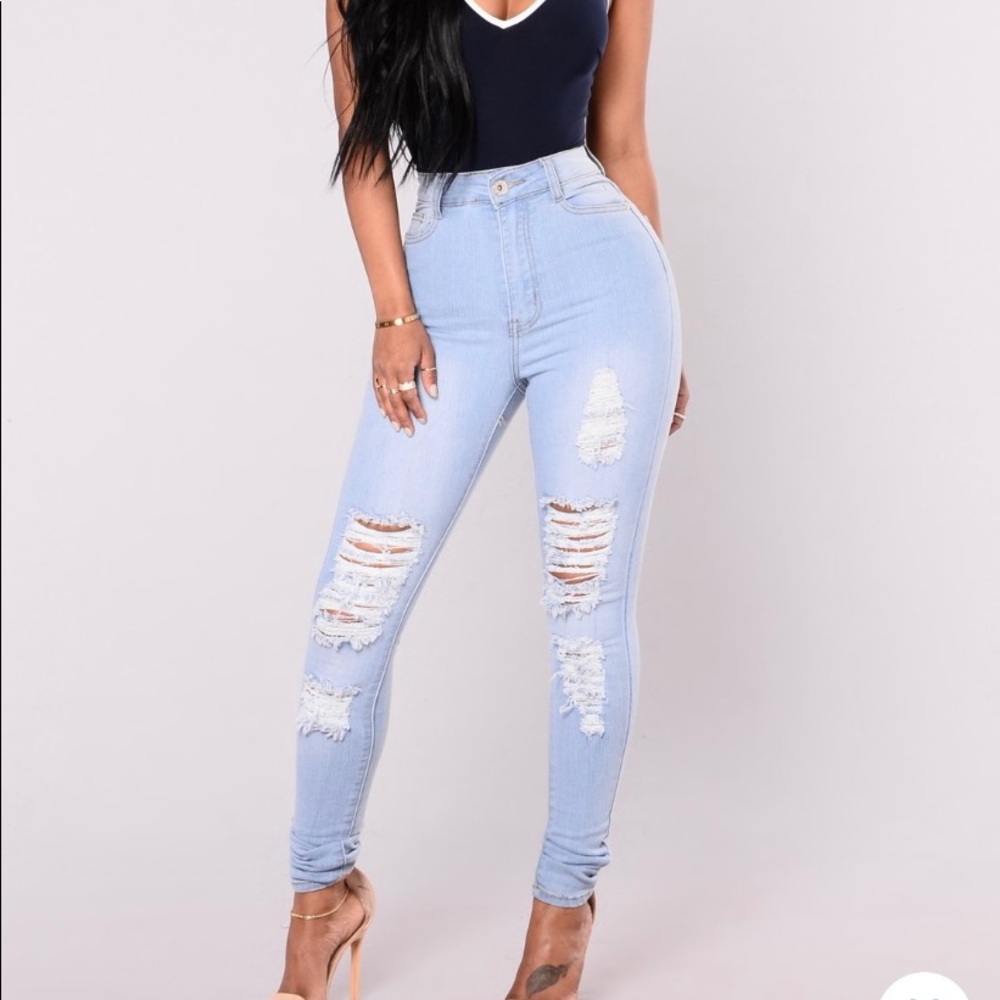 Fashionnova jeans light wash skinny